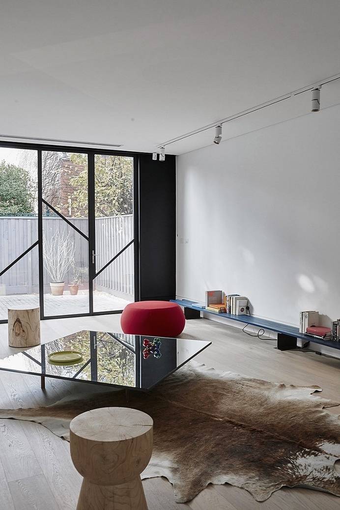 Fitzroy Terrace House by Adrian Amore Architects