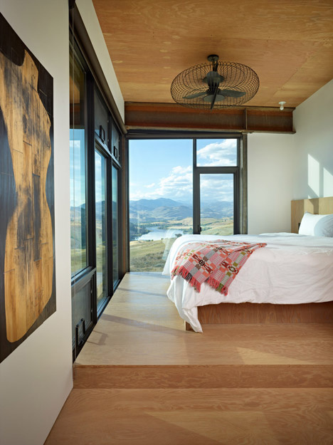 Rural retreat in Washington – Studhorse Winthrop