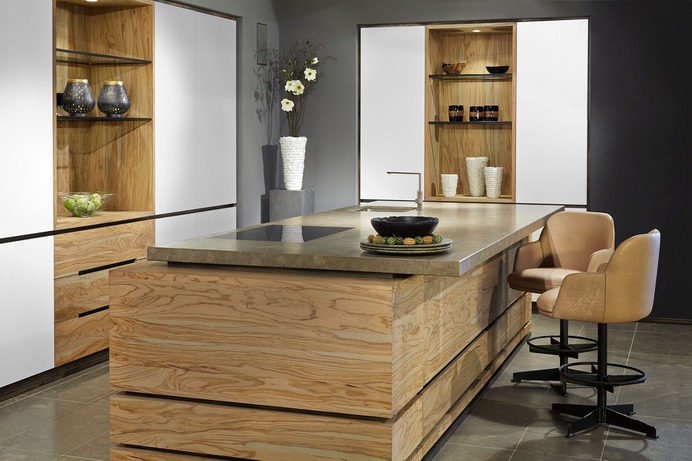 Olijfhout keuken voor een warme uitstraling - Tinello Keuken & Interieur