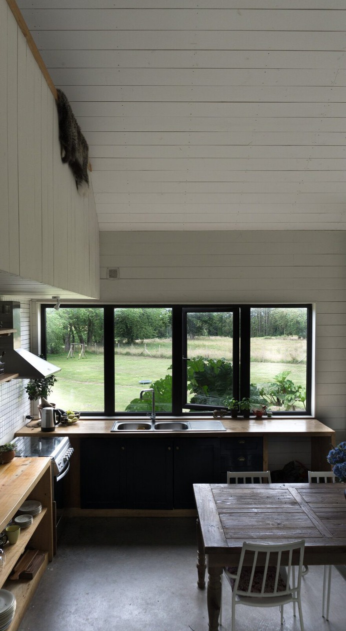 Casa KDDK in Frutillar, Chile / Karina Duque Arquitecto