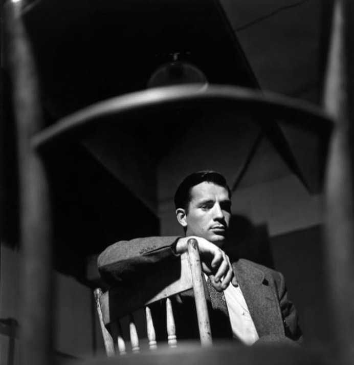 Photographer Elliott Erwitt 1953.