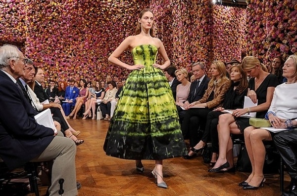 Color Art Show Fall-Winter 2012 for Christian Dior #flowers #s #art #show #fashion #raf #christian #dior