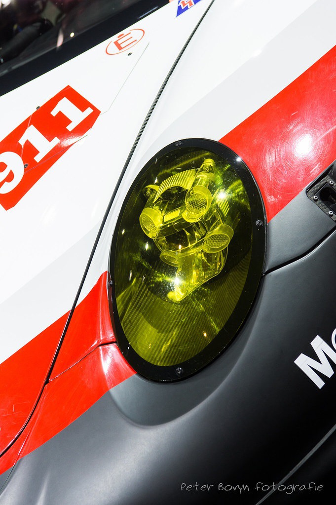 Porsche 911 RSR by Perico001 Porsche 991 4,0 Liter 6 Cylinder Boxer 510 pk 1.243 kg 96° Brussels Motor Show Autosalon Brussel Salon de l'Auto Bruxelles Brussels - Belgium January 2018 https://flic.kr/p/DQGFPH