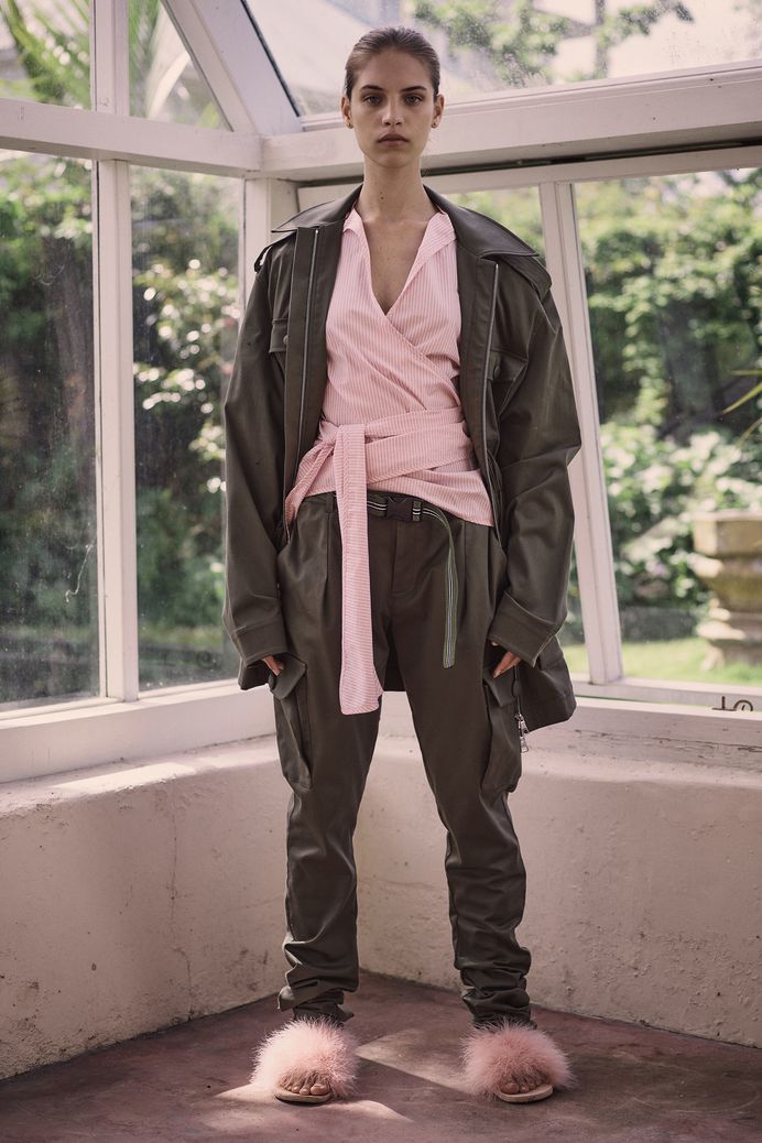 Maggie Marilyn Pre-Fall 2018 Collection Photos - Vogue