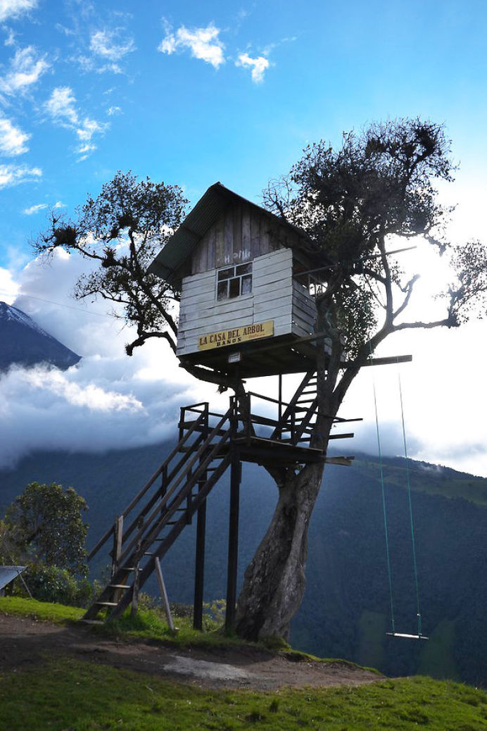 La Casa Del Àrbol In Baños de Agua Santa, Ecuador #treehouse