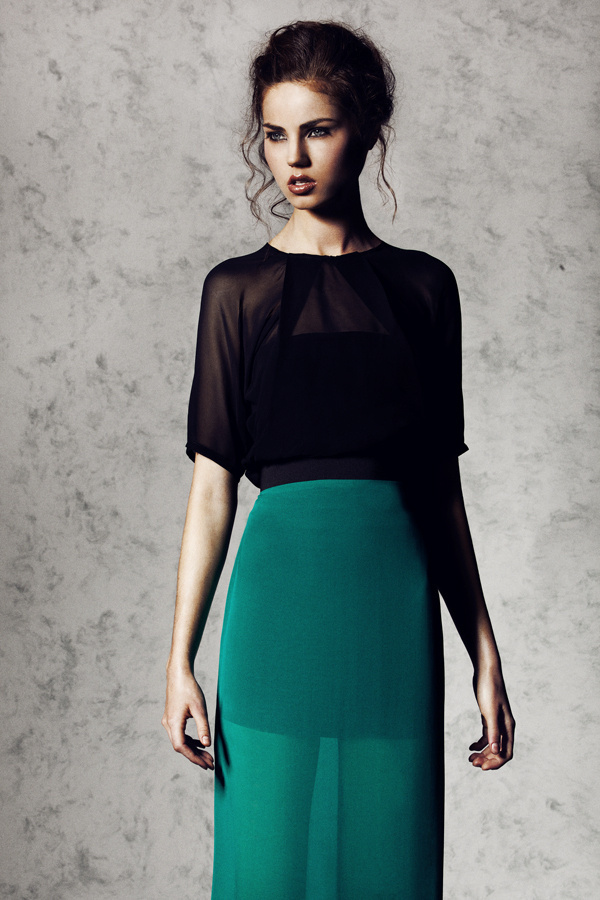L'INDISPENSABLE LÉGÈRETÉ on Fashion Served #beautiful #photo #color #dress