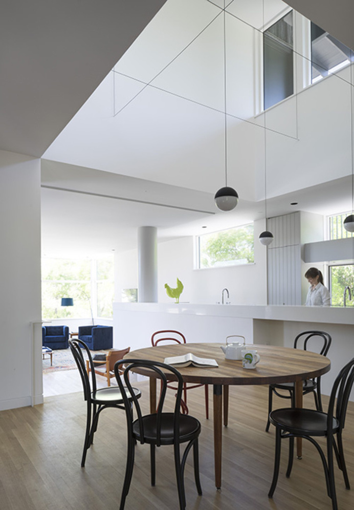 Hillside House by Tim Cuppett Architects