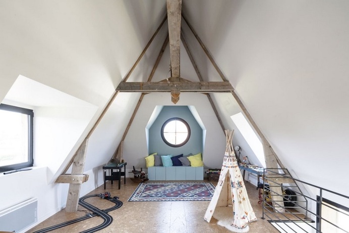 Contemporary Country House by Bateaumagne / Deauville, France