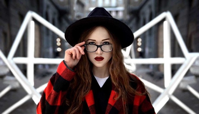 Stunning Redhead Portraits by Vitaliy Zubchevskiy