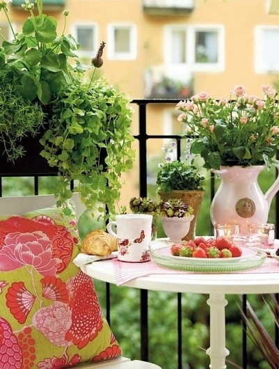 Volang #interior #design #decoration #flowers