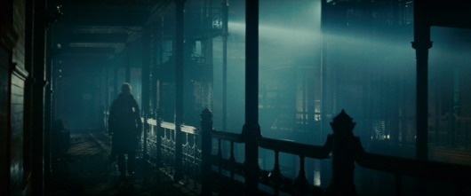 34-roy-arrives1.png 1024×427 pixels #movie #bladerunner #photography #cinema #stills