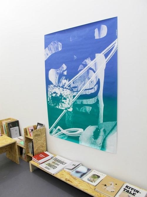 Vajza N'kuti #graphic