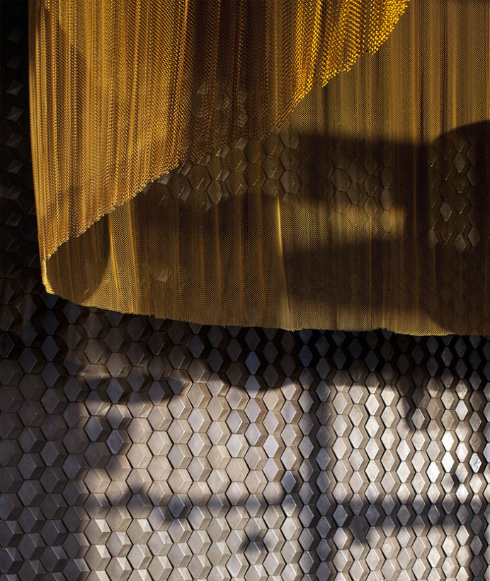 Restaurant Interior Decorating in Golden Color Scheme - #restaurant, #decor, #interior, #architecture
