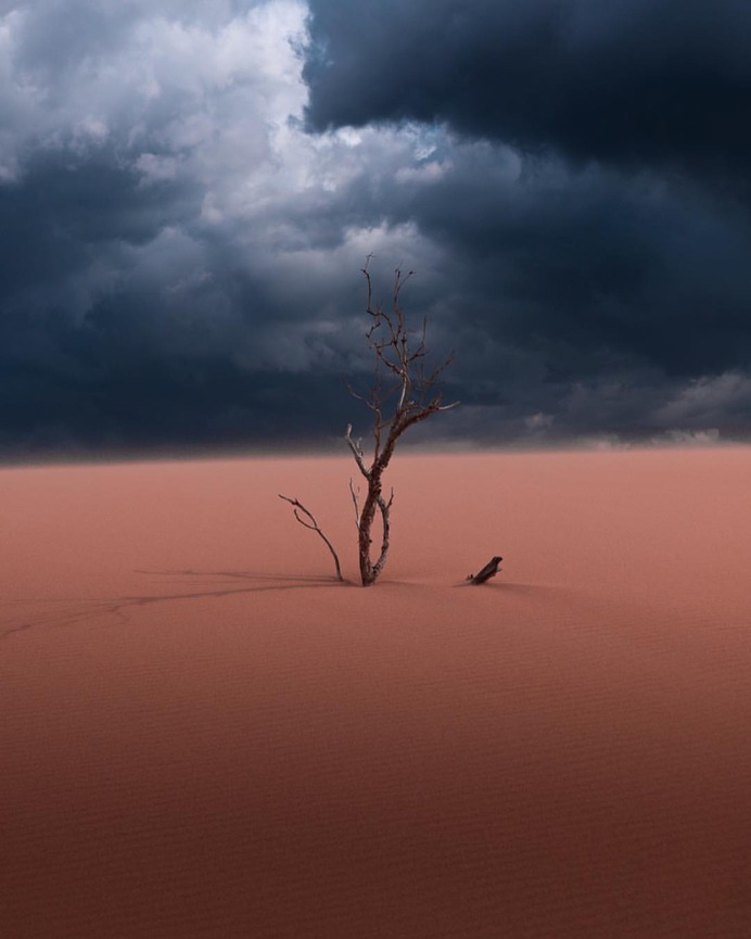 Wonderful Minimalist Landscape Photography by Mert Atakan