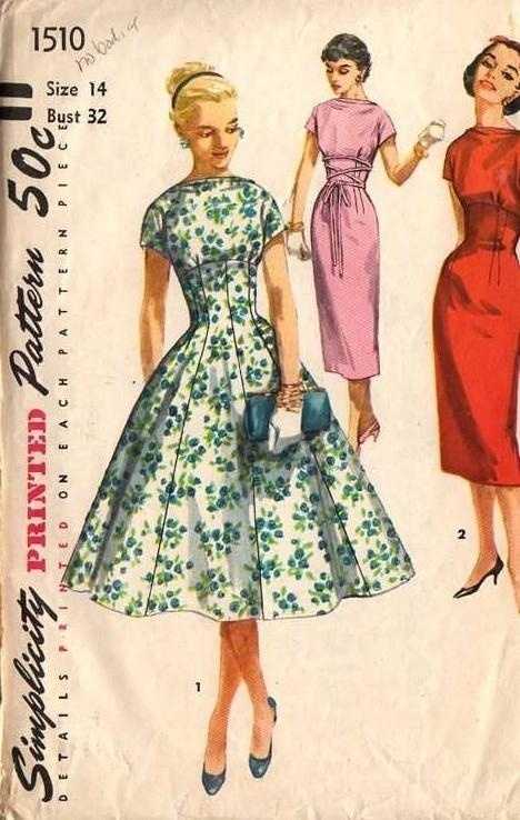 1956: One piece dress with two skirts #design #vintage