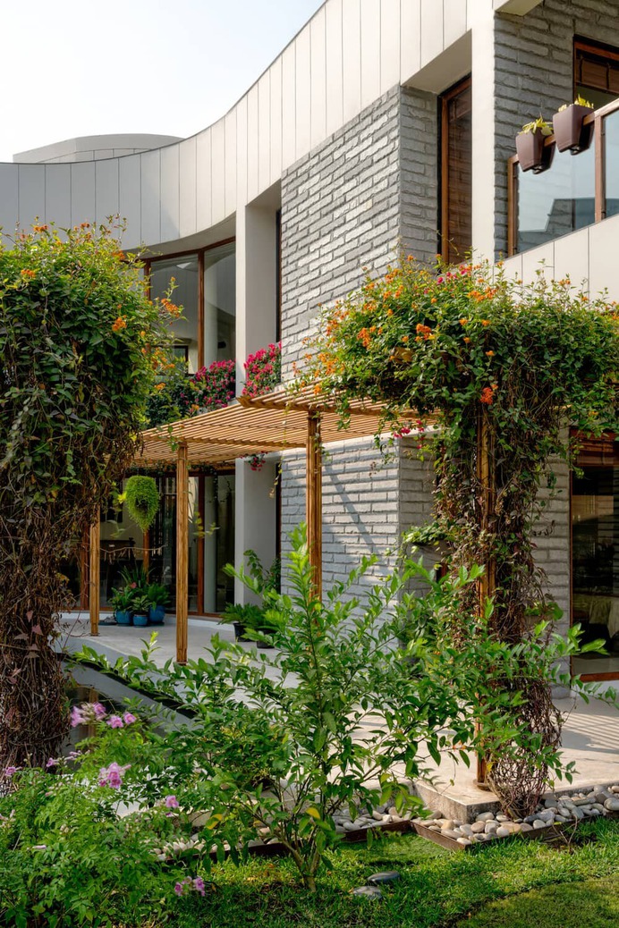 Aranya House by OpenIdeas