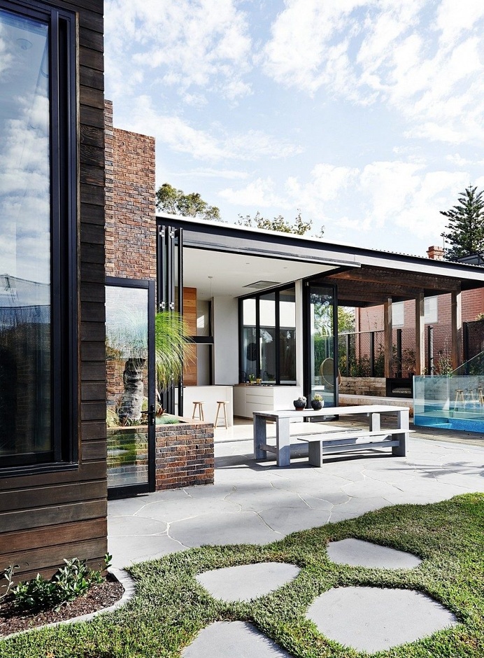 Tired Victorian House Becomes Ultra-Stylish Family Home 1