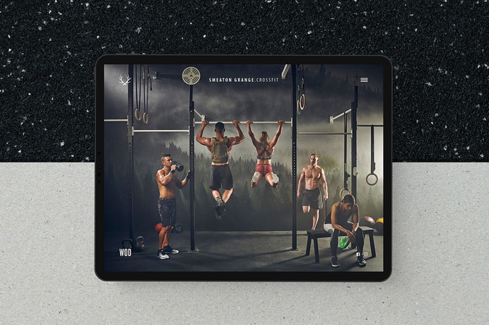 Smeaton Grange CrossFit - Mindsparkle Mag Korolos Ibrahim (Korolos&Friends) designed the branding for Smeaton Grange CrossFit. Their philosophy is simple. When you're feeling your best, you'll get more out of life. #logo #packaging #identity #branding #design #color #photography #graphic #design #gallery #blog #project #mindsparkle #mag #beautiful #portfolio #designer