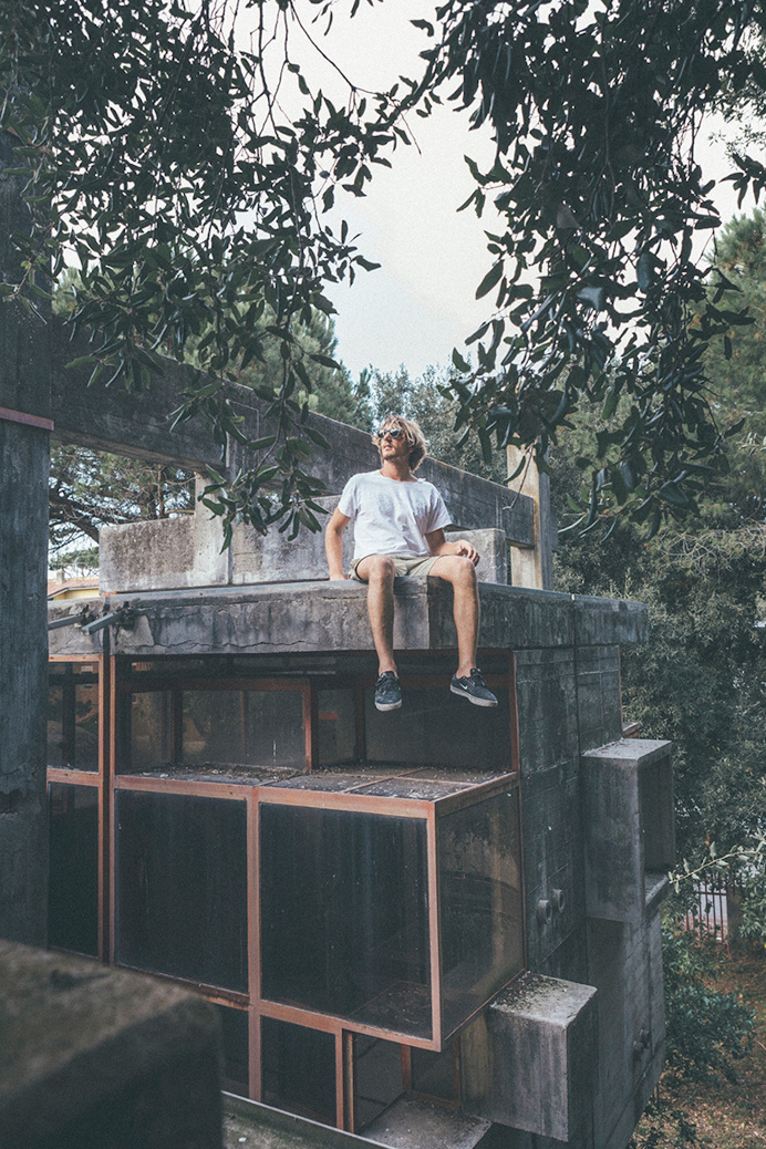 Exploring the Ruins of Rome's Casa Sperimentale