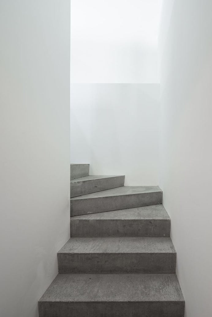 Mackintosh Studios by Matheson Whiteley. Photo © Maris Mezulis. #stairway #concrete #mathesonwhiteley #marismezulis