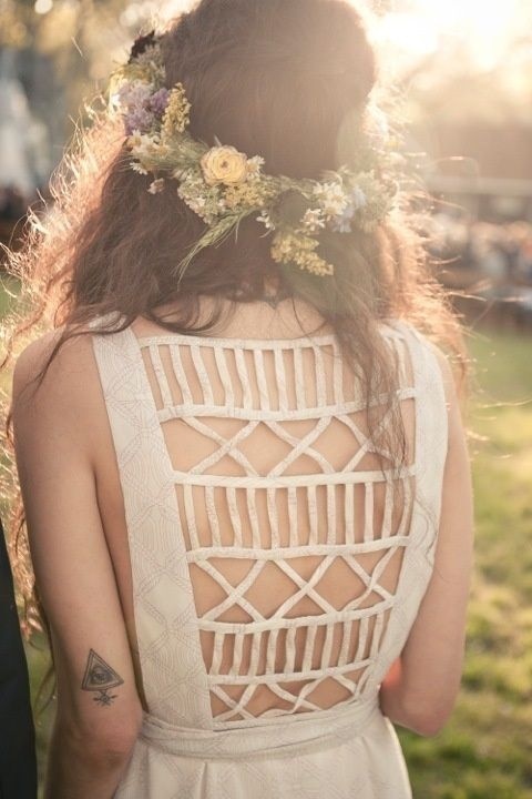Backless Beauty #geometry #girl #coronet #back #spring #openwork #flowers