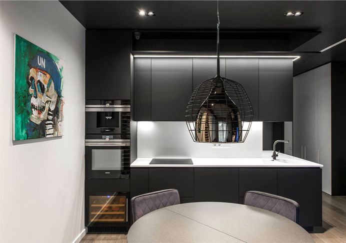 Redeco Composed Bachelor Pad Relying on Trendy Dark Colors - InteriorZine