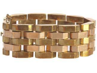 Bracelet: wide and heavy vintage gold bracelet