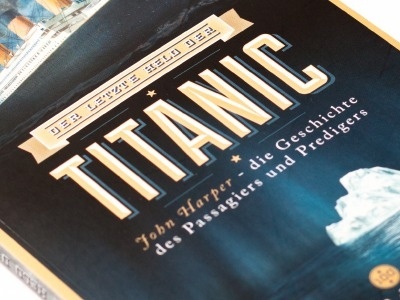 Dribbble - Der letzte Held der Titanic (Book Cover) by Peter Voth #titanic #book #cover #vintage #type