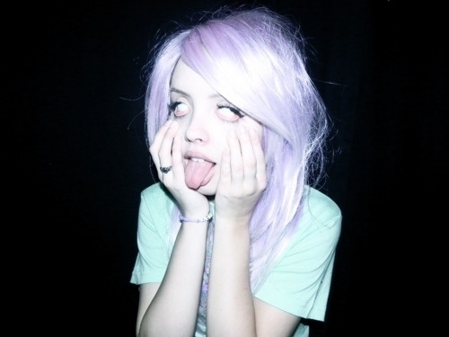 DETHJUNKIE* #strange #girl