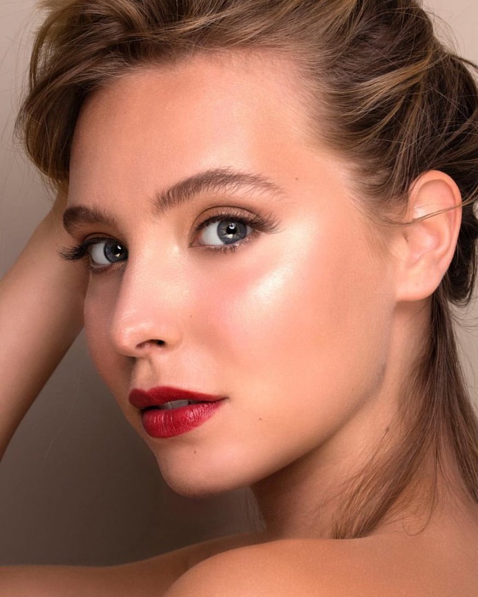 Gorgeous Beauty and Editorial Portrait Photography by Zoe Rene
