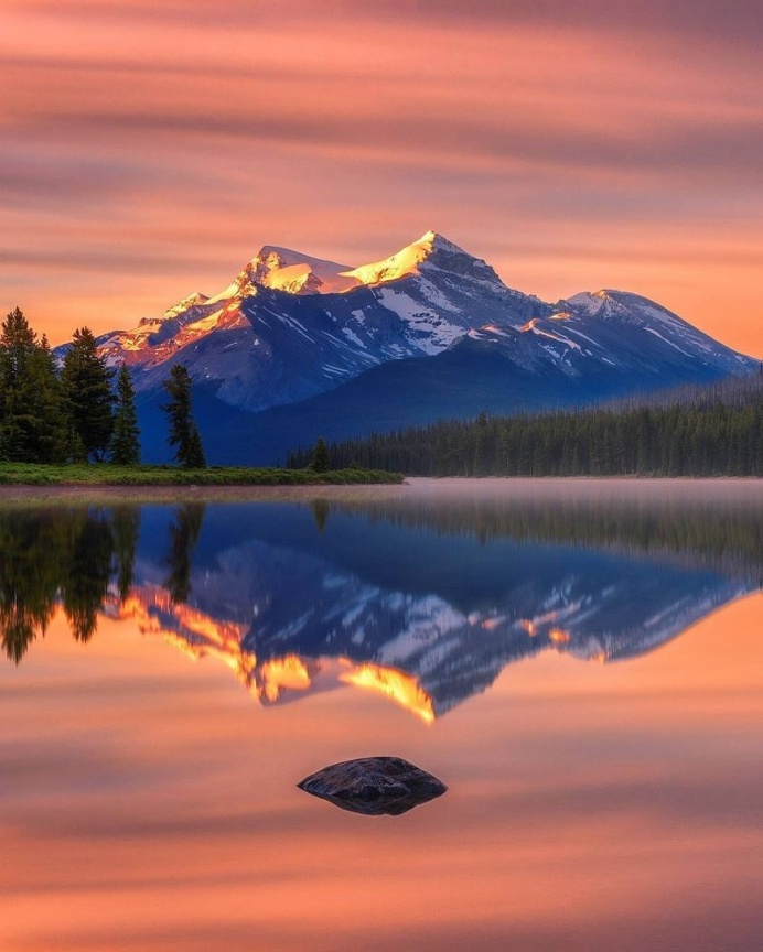 Mark Jinks Captures Stunning Nature Landscapes of Canada