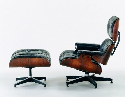 Russian Carpet: Daily inspiration, trends, mood board. Architecture, art, design, fashion, photography. #inspiration #designer #chair #design #russian #stool #wood #carpet #table #eames