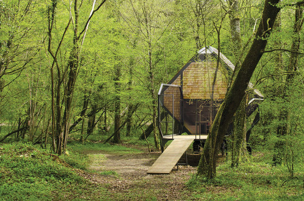 CJWHO ™ (forest pod retreats la noisette + le nichoir by...) #design #landscape #wood #photography #architecture #nature #trees