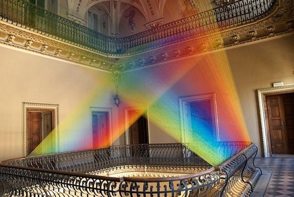 Rainbow art installation from textile from Gabriel Dawe #exhibition #textile #art #installation
