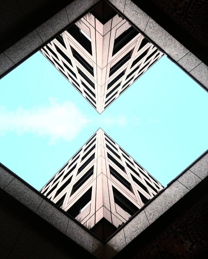 Minimalist and Colorful Architecture Photography by Killian Roman