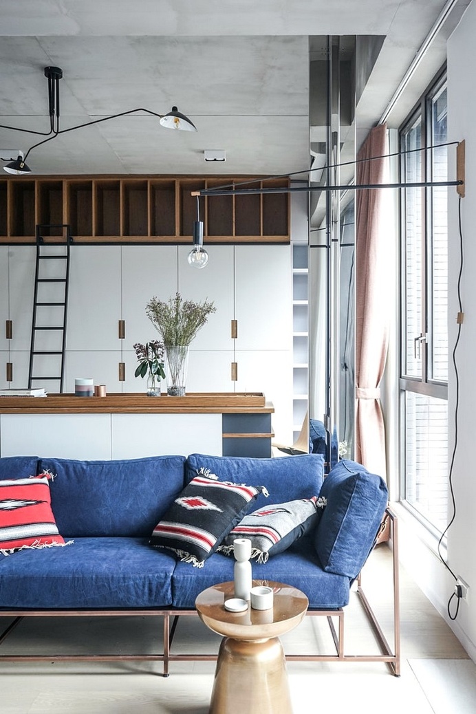 MAD Apartment by JAAK Design / Hong Kong