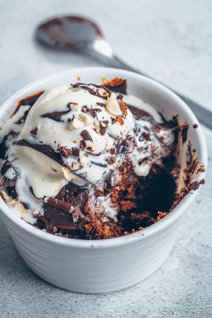 Protein Chocolate Mug Cake (Vegan & Gluten-free)