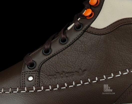 adidas Originals ZX 800 Casual Deepest Earth/Light Bone | NiceKicks.com #boots #adidas #sneakers