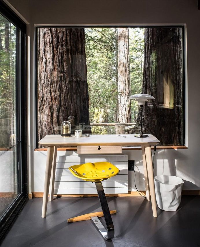 Mid-Century Sea Ranch Cabin in California Gets an Inspiring Upgrade 6