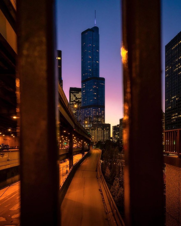 #citykillerz: Stunning Urban Scenes in Chicago by Erik Marthaler