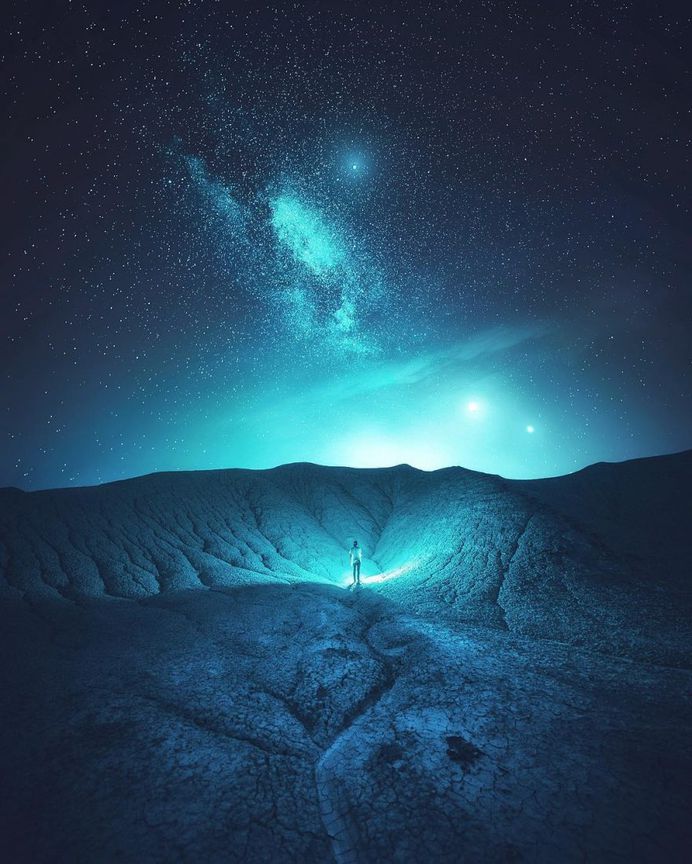 Dreamlike and Alien Looking Landscape Photography by Jaxson Pohlman