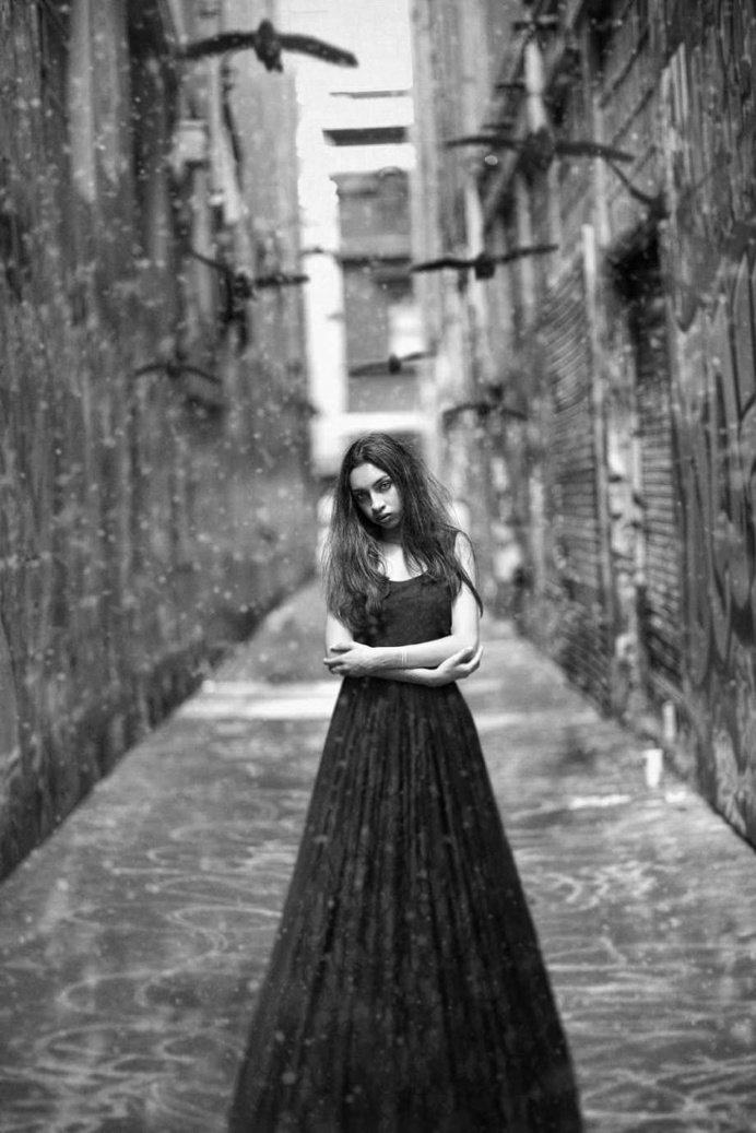 Dreamlike Portrait Photography by Ramak Bamzar