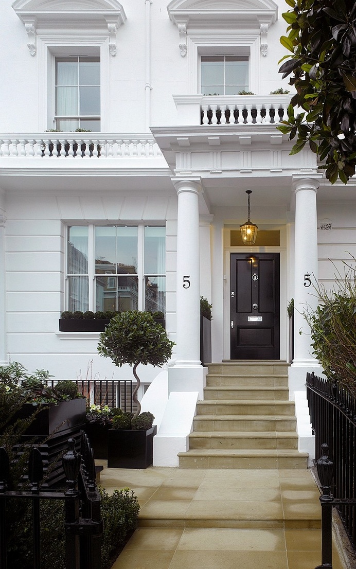 Kensington Town House – Complete Rebuild by Rodic Davidson Architects