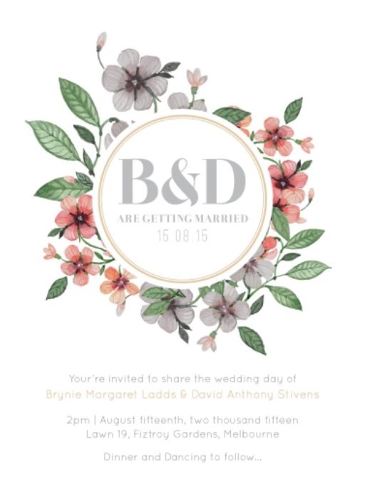 Floral Circle Invitation Set - Wedding Invitations #paperlust #weddinginvitation #weddinginspiration #floral