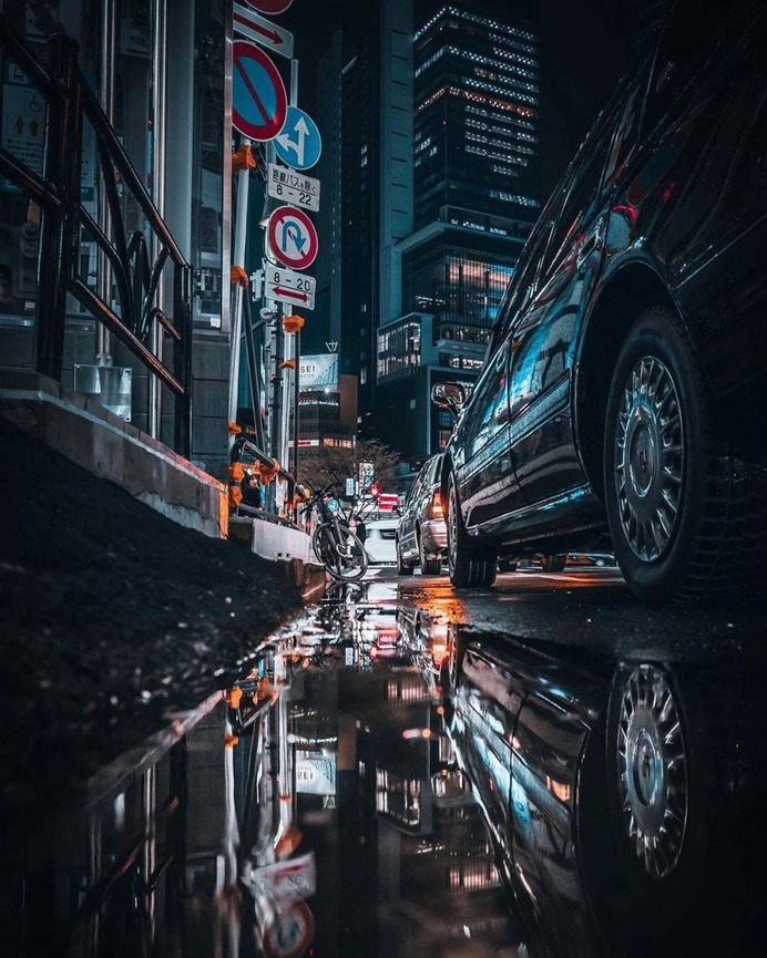 Jun Yamamoto Captures The Magic of Japan Streets at Night