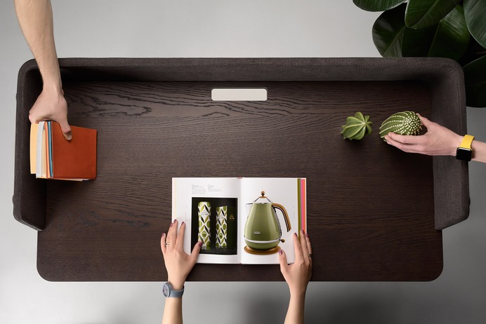 Ash Desk Furniture Design - Mindsparkle Mag Pavel Vetrov & Zegen Furniture designed Ash – a modern workplace, inspired by a visit to libraries, when it becomes necessary to stay in solitude. #interior #furniture #identity #branding #design #color #photography #graphic #design #gallery #blog #project #mindsparkle #mag #beautiful #portfolio #designer
