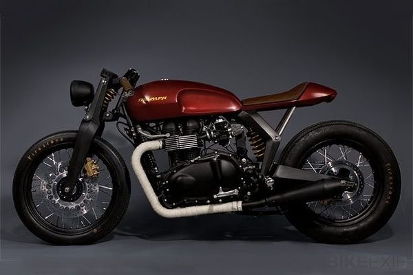 TRIUMPH SPEED TWIN CONCEPT by Roy Norton and Tom Kasher, in a collaboration with Triumph Motorcycles and Barbour Outdoor Clothing. #beauty #bike #custom #motorcycle #mc