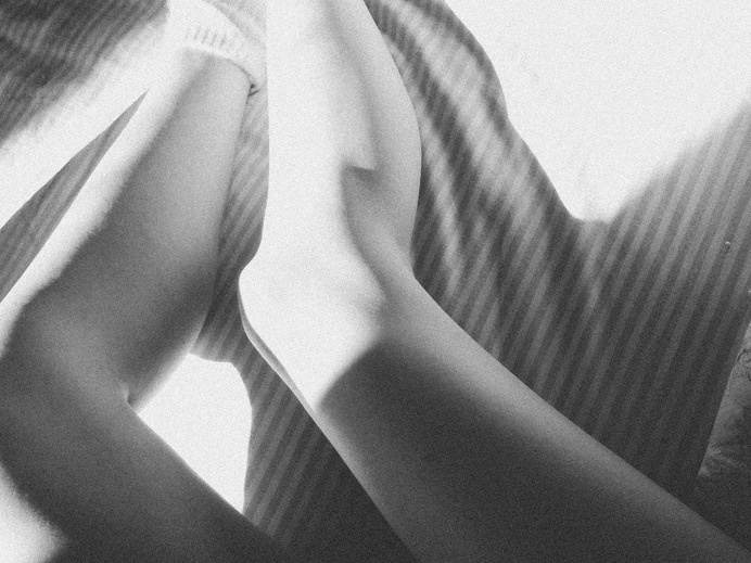 `agnieszkaicel #shadows #polish #white #photographs #b&w #all #light