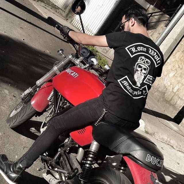 📸 @ivan.gzlz - #TheBloodyClassics #Ducati