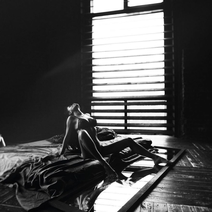 Black and White Fashion Photography by Vladislav Spivak